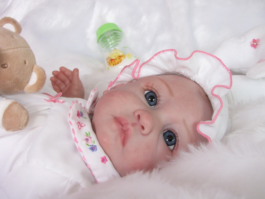 Lili Grace